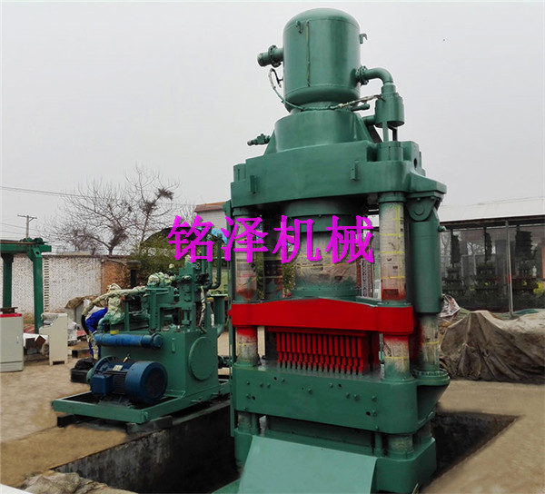 液壓機設(shè)備